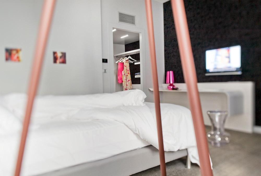Hotel La Monnaie Arty & Spa Ла-Рошель Экстерьер фото