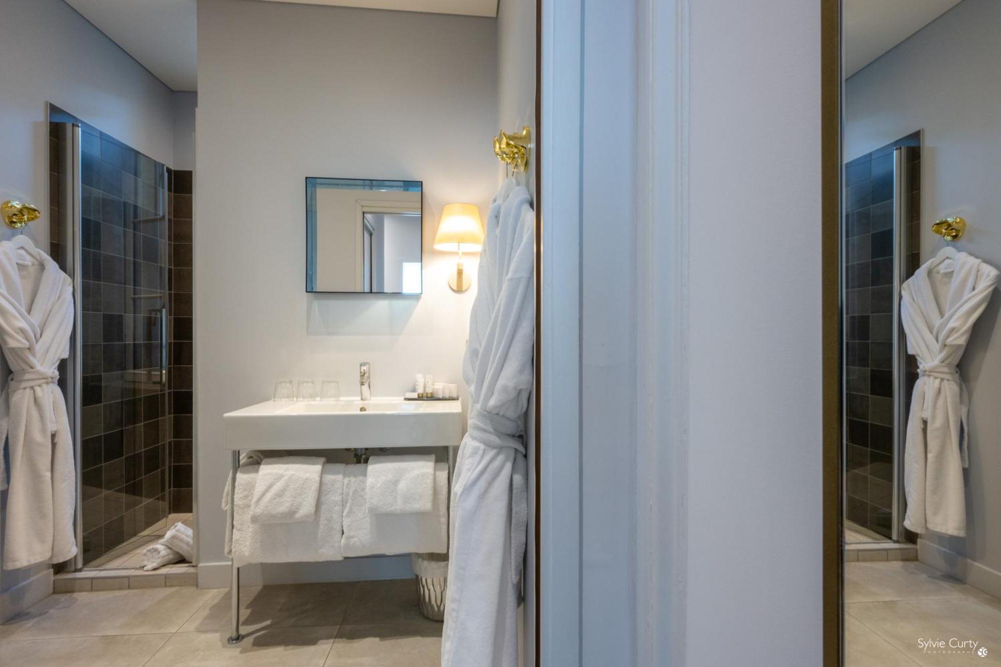 Hotel La Monnaie Arty & Spa Ла-Рошель Экстерьер фото